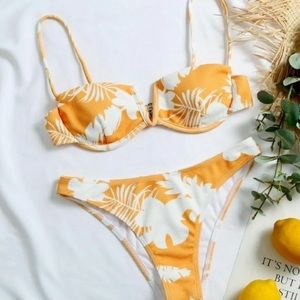 Tropical Bikini Set